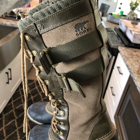 Sorel Womens Conquest Carley Snow and Rain boot✨ - Picture 5 of 10
